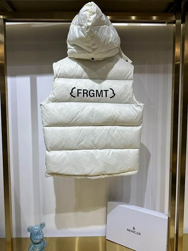 Moncler Men's Outwear 73